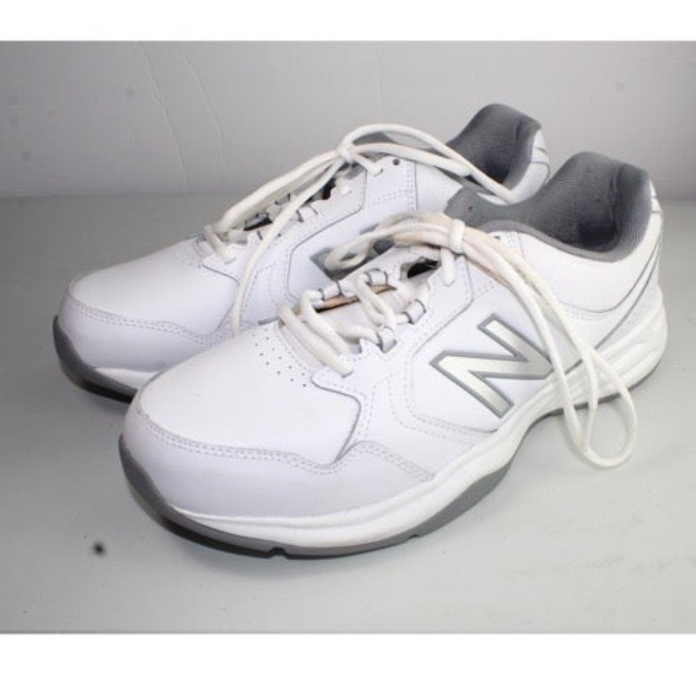 New Balance 411 Sneakers. Size 11